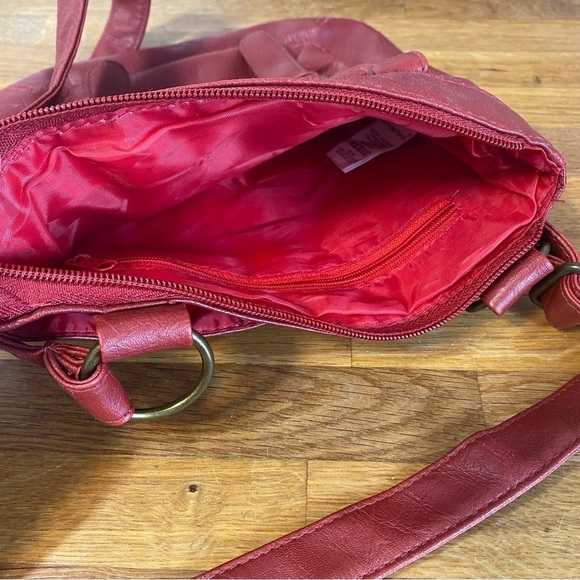 Red Crossbody Copper Hardware Purse Bag - Picture 4 of 8